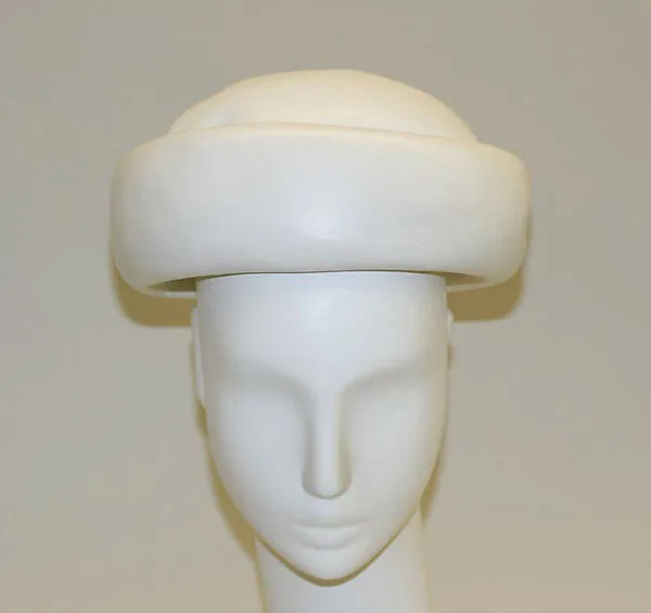 Toque — Cristobal Balenciaga|House of Balenciaga