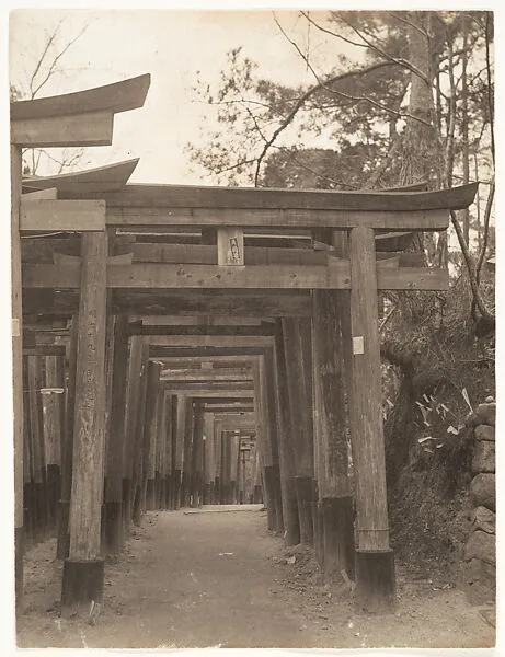 Fushimi Inari Taisha, Kyoto, Japan — Adolf de Meyer