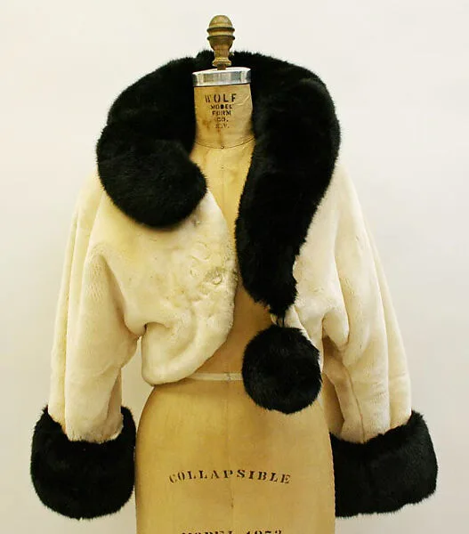 Coat — House of Moschino|Franco Moschino