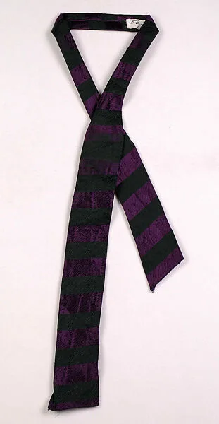 Cravat — W.K. Gilbert & Company