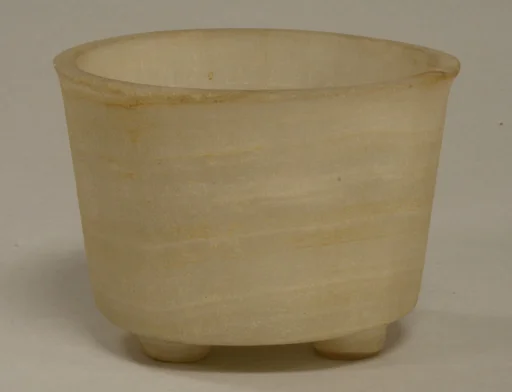 Onyx Tripod Vessel