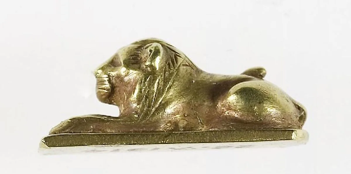 Recumbent lion from a bracelet — Unknown