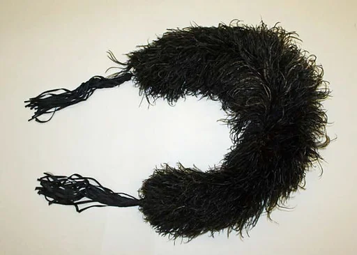 Neckpiece