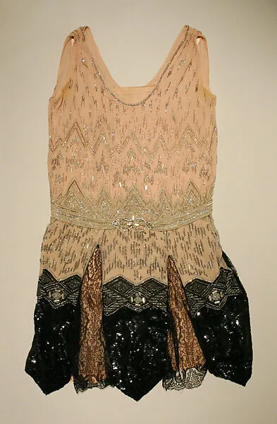 Evening dress — Unknown
