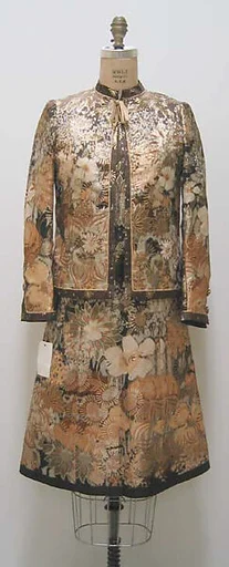 Cocktail suit