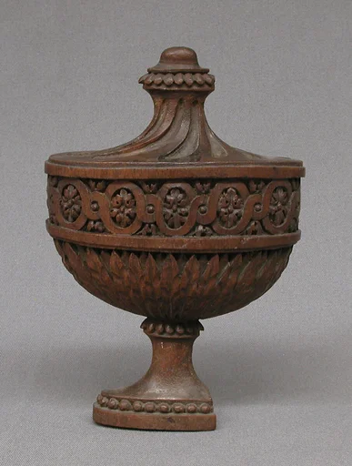 Vase detail