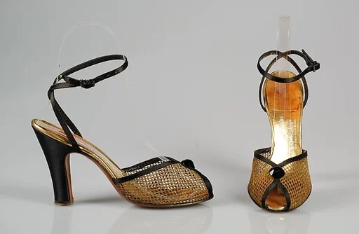 Evening shoes