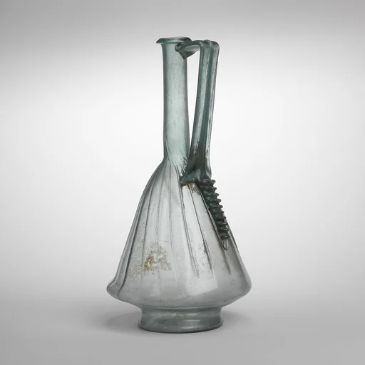 Glass jug