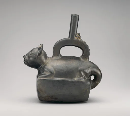 Stirrup-spout bottle with feline