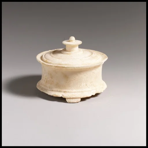 Marble pyxis (box)
