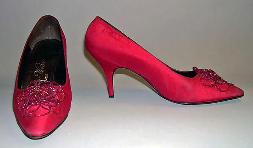 Evening shoes