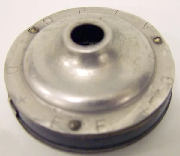 Round Pitch Pipe — Unknown