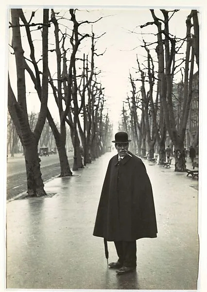 Allée du Prado, Marseilles — Henri Cartier-Bresson