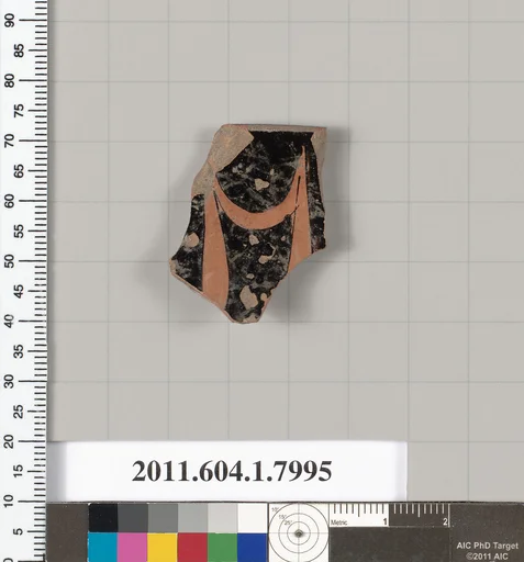 Terracotta rim fragment of a kylix (drinking cup)