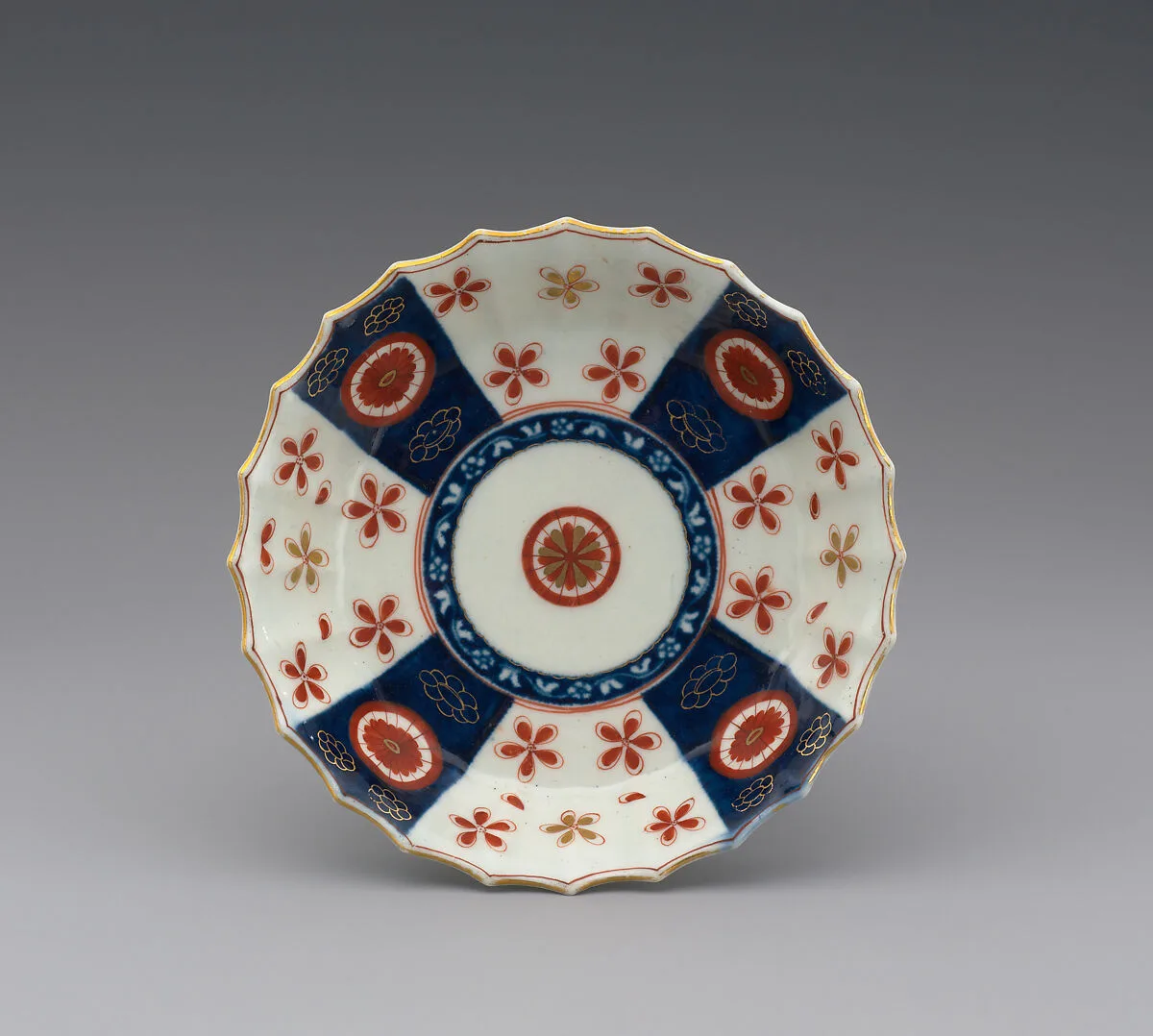 Saucer (part of a service) — Worcester factory