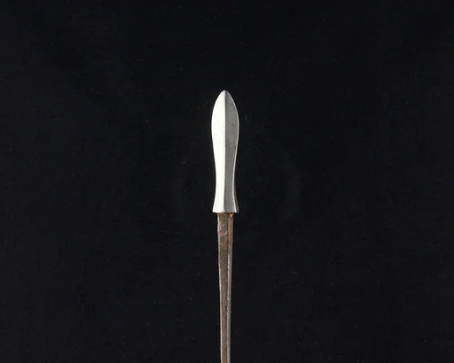 Arrowhead (<i>Yanone</i>)