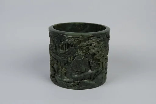 清中期 八蠻進寶圖玉筆筒|Brush holder with tribute scene