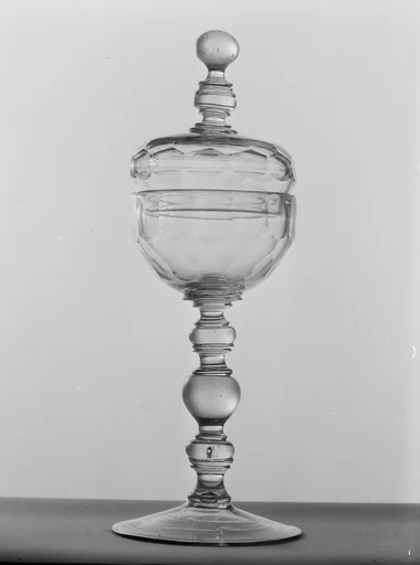 Goblet with cover