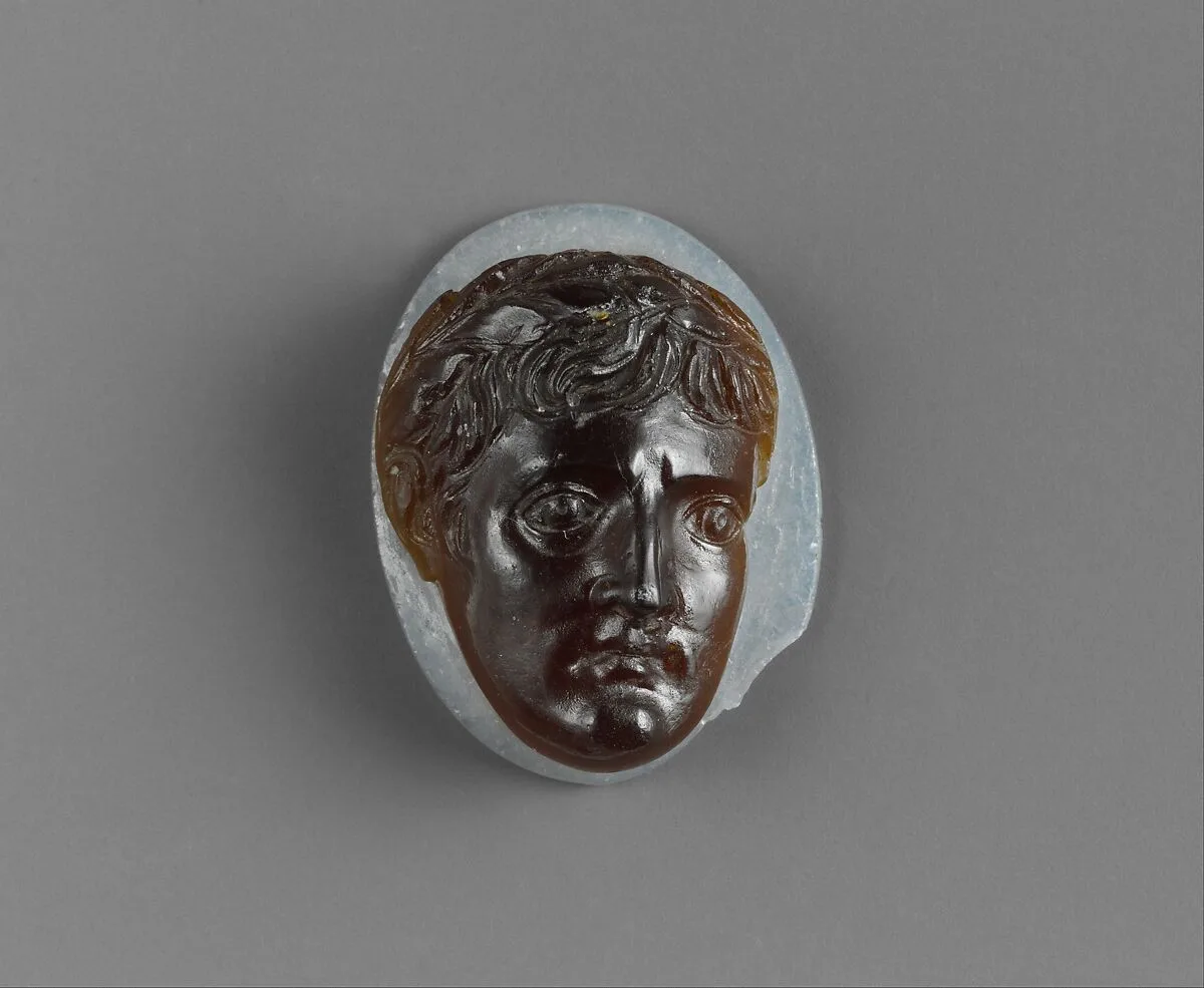 Glass cameo: head of Augustus — Unknown