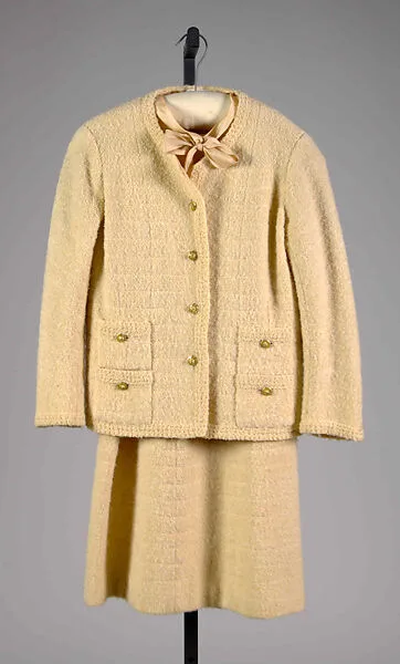 Suit — Gabrielle Chanel|House of Chanel