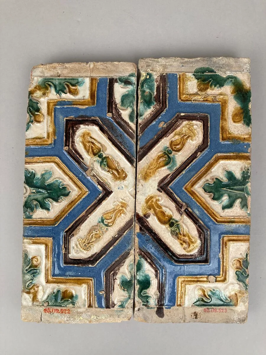 Ceiling tiles — Unknown