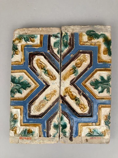Ceiling tiles