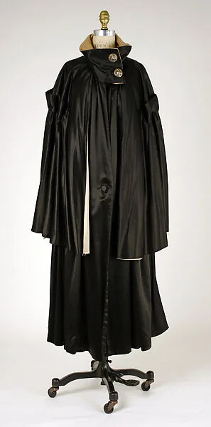 Cloak — Revillon Frères