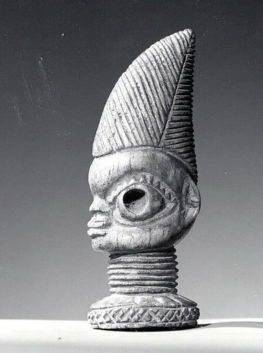 Esu Head (Ela or Irin Ifa)