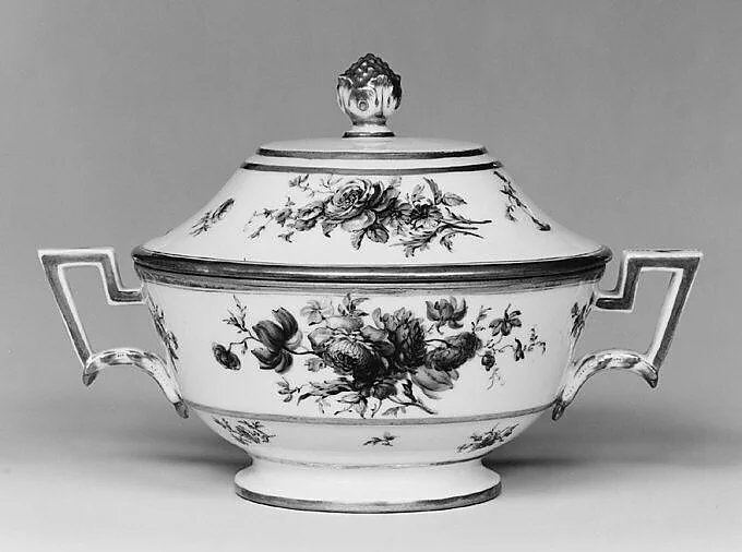 Bowl with cover — Dihl et Guérhard