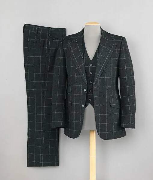 Suit — Barneys New York|Bill Blass|Bill Blass Ltd.