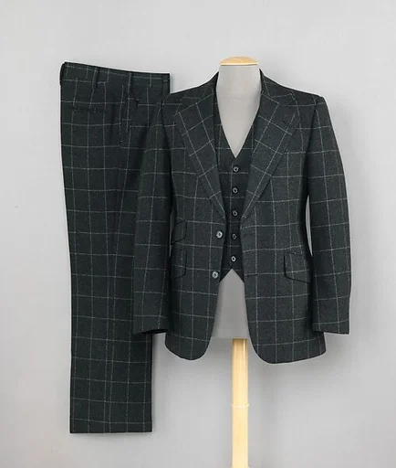 Suit