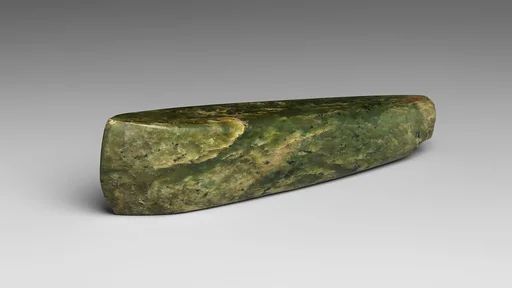 Serpentine axehead