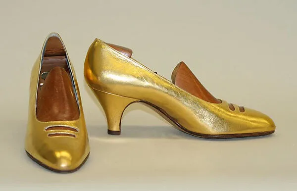 Evening shoes — Unknown