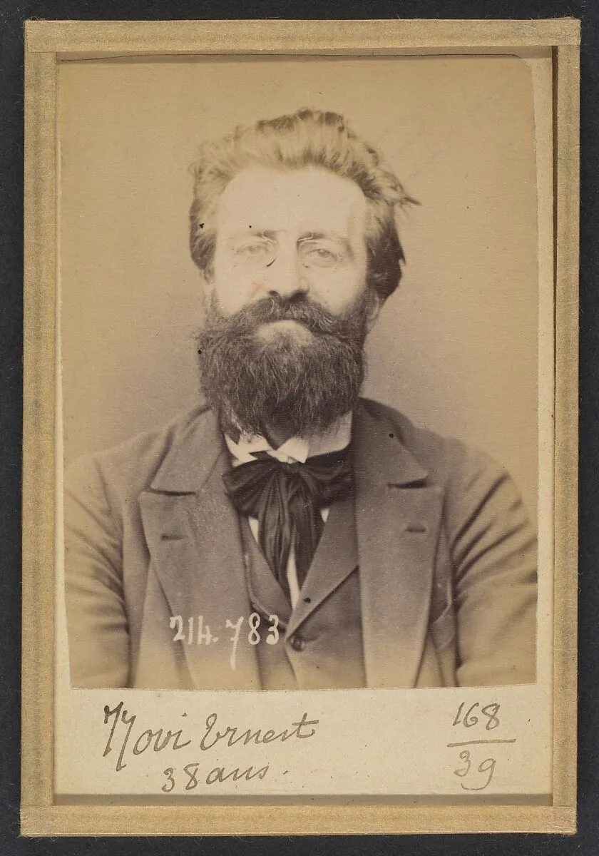 308. Novi. Ernest, Théodore. 32 ans, né à Nice (Alpes-Maritimes). Architecte. Anarchiste. 27/2/94. — Alphonse Bertillon