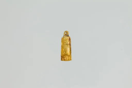 Aper amulet