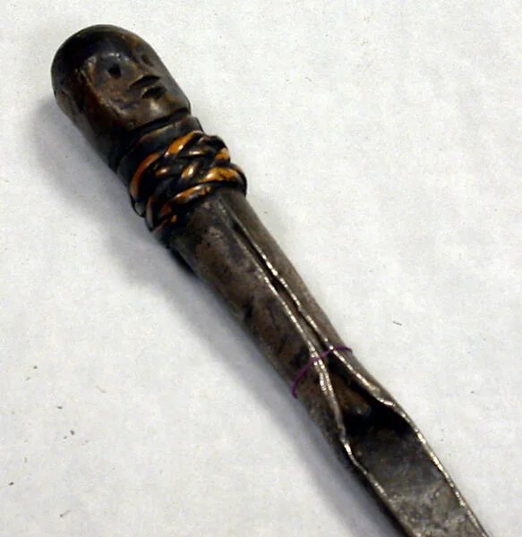 Knife — Unknown