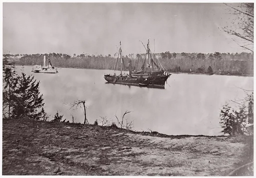 [U.S. Gunboat "Mendota" and Other Ships on James River, Virginia]