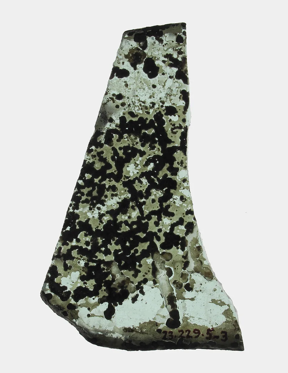 Glass Fragment — Unknown