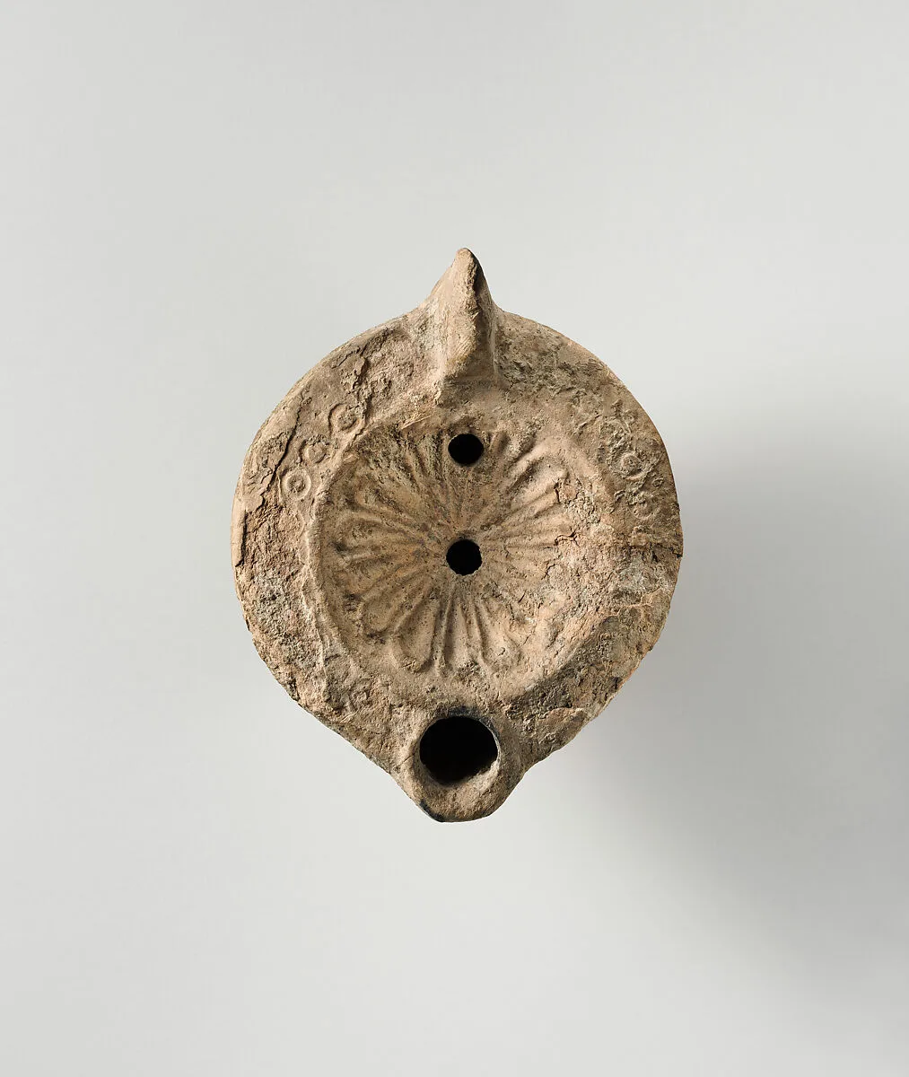 Terracotta oil lamp — Unknown