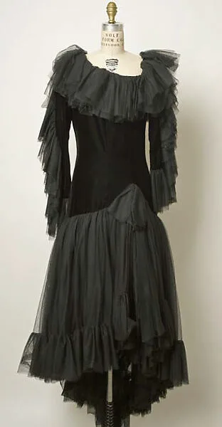 Evening ensemble — Yves Saint Laurent|Yves Saint Laurent