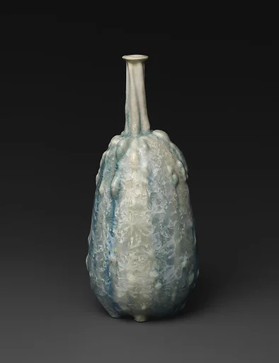 Gourd-shaped vase