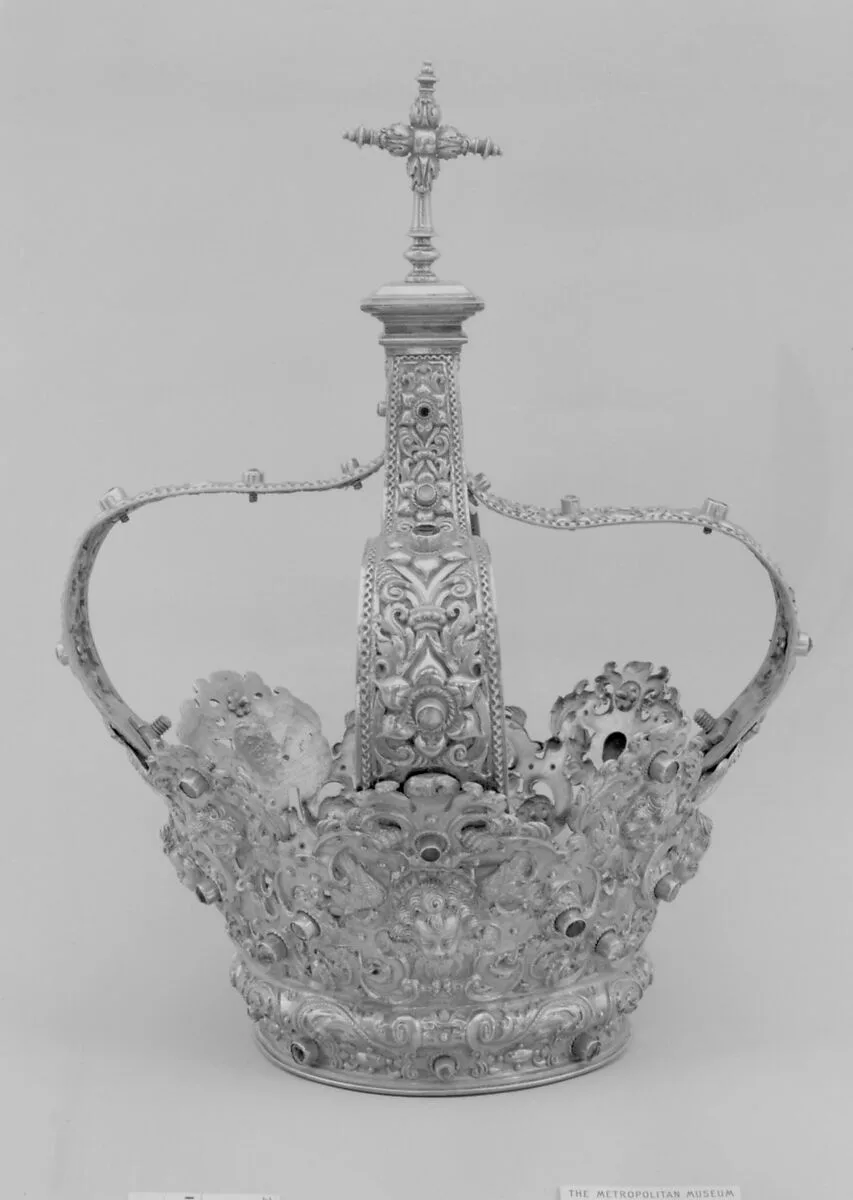 Crown for a statue — Unknown