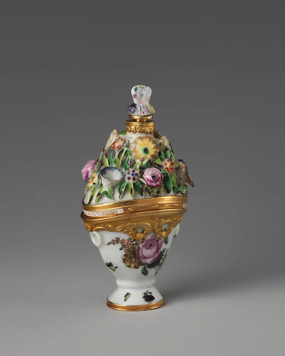 Scent bottle and box — Saint James's Factory