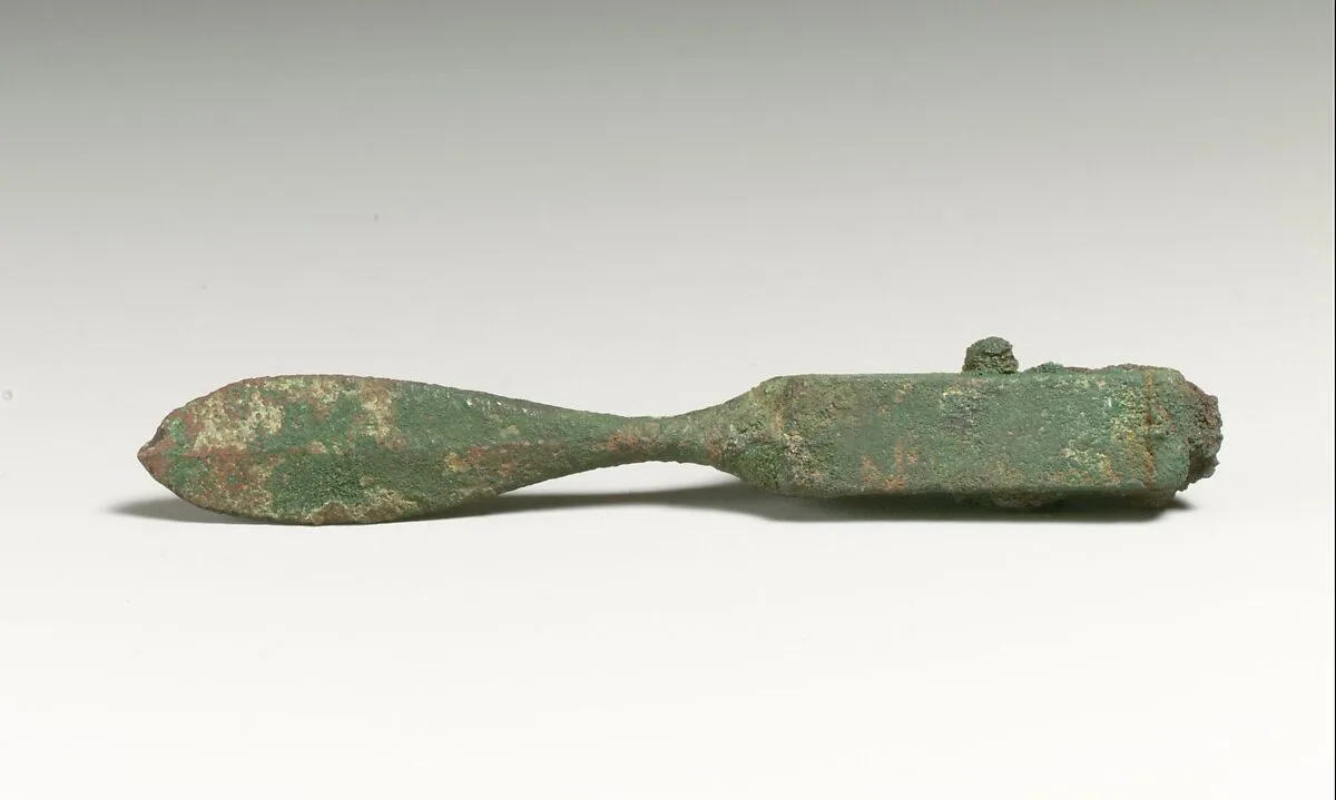 Bronze scalpel — Unknown