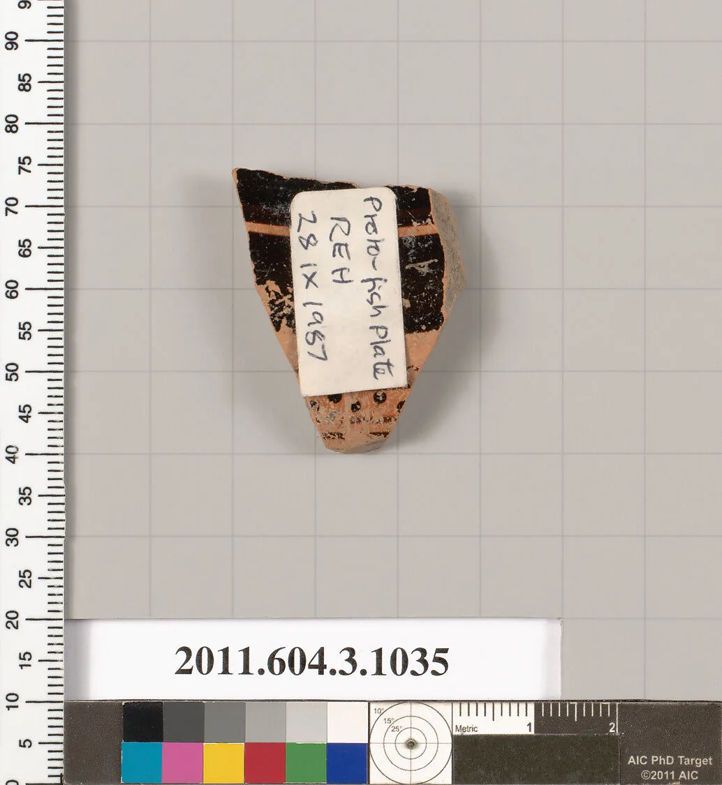 Terracotta fragment of a fish plate — Unknown