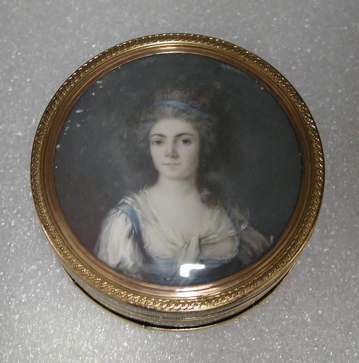 Box with portrait of a woman, said to be Princesse de Ligne — Jean-Baptiste Gillet|French Painter