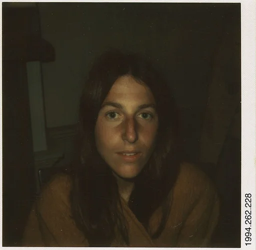 [Bobbi Carrey]