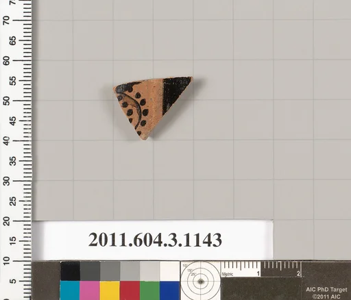 Terracotta fragment of a mastoid (drinking cup with narrow base) or a kyathos (cup-shaped ladle)