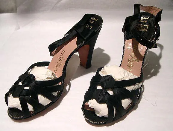 Shoes — Unknown
