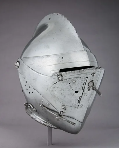 Close-Helmet for the Tilt